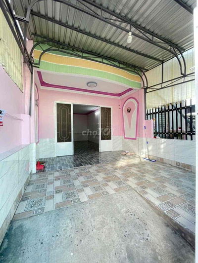 Cho thuê nhà trệt lầu mới sơn 4x25m 3phòng Phạm Ngọc Hưng