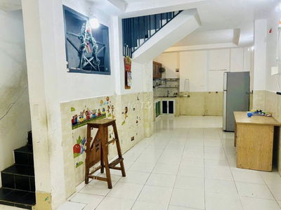 NHÀ CHO THUÊ CÁCH MẠNG – HẺM XE HƠI – 80M – 2 TẦNG – FULL TIỆN NGHI