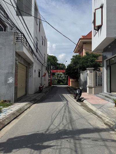 Chính chủ gửi bán đất mặt đường hạ đoạn 3 ngay đường đông Hải