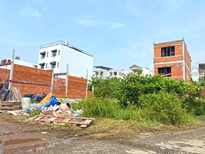 Lô góc 7x18m & 4 lô liền kề 5x18m Đường số Phạm Hữu Lầu, Quận 7