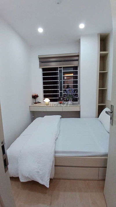 Mới ,Chính chủ cho thuê ccmn 52m2 2pn full nội thất ,giá thuê 9,5tr