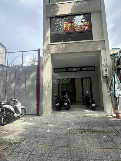 Nhà mới • 4x12m Trần Quang Khải Q1