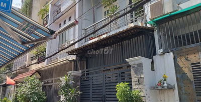 Nhà 3 tầng ô tô đỗ cửa, gần Chợ Võ Thành Trang.