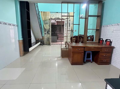 NHÀ CẤP 4, 46M2 (4.2x11), HẺM 6M, DĨ AN CHỈ 2 ĐỒNG x TL