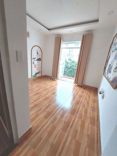 Phòng trọ có máy lạnh ,nước nóng  giá rẽ