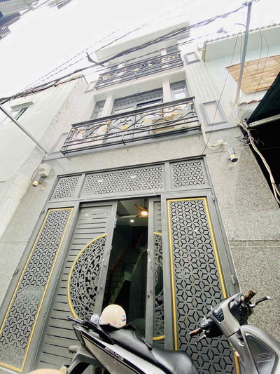 Bán nhà Lê Văn sỹ đang cho thuê 32 triệu/tháng, 4.5x11m 5 Tầng 7.6 Tỷ