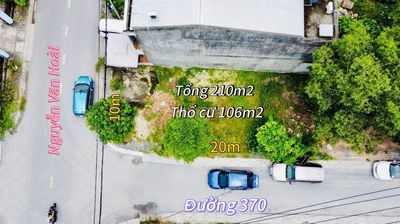 CHÚ NAM GỬI BÁN GIÚP LÔ ĐẤT 210M2 NGANG 10M SAU LƯNG BV ĐA KHOA CỦ CHI