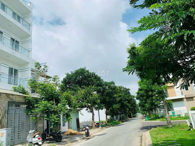 🌟 NHÀ 5 TẦNG–PHONG PHÚ 4, BÌNH CHÁNH – 100M²(5x20) – CHỈ 8.X TỶ 🌟