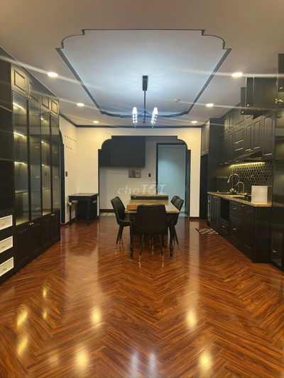 Cho thuê căn góc 2 phòng ngủ, rộng 99 m2 có nội thất cao cấp như hình