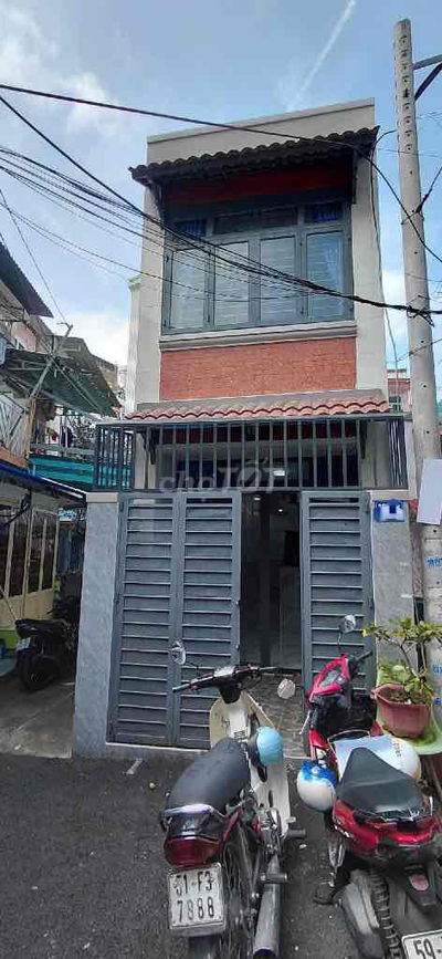 Bán nhà Lê Quang Đinh,35m2, 2 Tầng, 2PN, hẻm ÔTÔ nhựa, nhà mới, TL