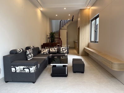 GIÁ TỐT NHÀ GIÁO SƯ ĐẠI MỖ 41 m2 x 5t Ô TÔ-KINH DOANH- 7,9 tỷ