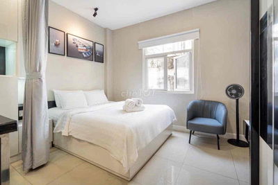 Cho thuê căn hộ quận 1 Tôn Thất Tùng full nội thất cửa sổ thoáng mát