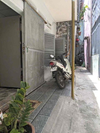 NHÀ THUÊ NGUYỄN VĂN ĐẬU CÓ NỘI THẤT CƠ BẢN