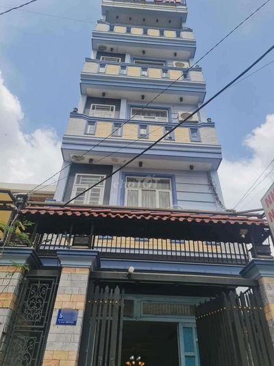 Khách sạn 5 tầng ,20 Phòng Hoàn Công ,Thang máy ,Full nội Thất ,Dĩ An