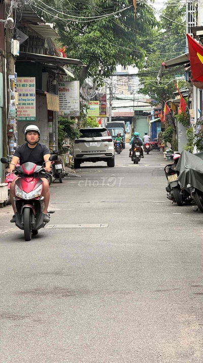 BÁN NHÀ 2 TẦNG 4,5x20, 3PN , ĐƯỜNG BÙI VĂN NGỮ, P HIỆP THÀNH- Q12