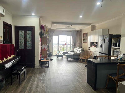 CĂN GÓC THOÁNG MÁT PY1