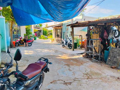 Lô đất ba lá khu thanh vinh 10. Đà Nẵng