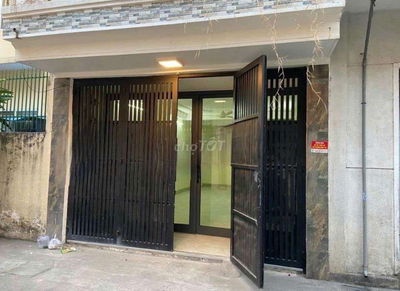 Cho thuê nhà nguyên căn.Đường Nguyễn Trọng Tuyển.Phường 15.Q.Phú Nhuận