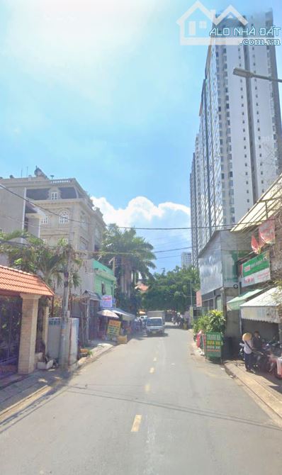 Bán Nhà Giá Rẻ, Mặt Tiền Lê Thị Chợ, 160m2, 3 Tầng, Chỉ 15 Tỷ, Phú Thuận, Quận 7