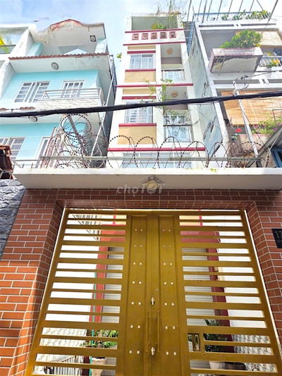 LÊ HỒNG PHONG-P3-Q5-GIÁP Q1-CÁCH MT 15M- 51M2- 5TẦNG-2 MẶT HẺM-NHÀ ĐẸP