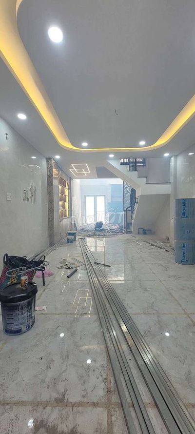 Nhà mới xây 4x12.5 1 trệt 2 lầu 4Pn