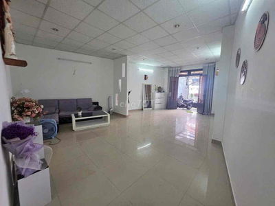 Hẻm 1/ Lê trọng Tấn. 5x15m 1 Lầu 2PN,2WC Full Nội Thất.