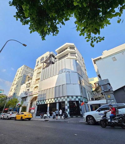 Bán nhà phố MT Trần Nhật Duật, dt đất 121m2, 8 lầu. Giá bán 79 tỷ