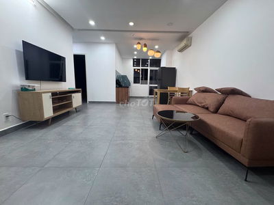 CHO THUÊ CĂN HỘ CHUNG CƯ H2 QUẬN 4, 2PN DT 80M2 FULL NỘI THẤT