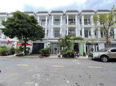 Nhà phố đẹp kdc Hoàng Nam 5 gần ngã tư Liên Huyện p. Tân Bình Dĩ An