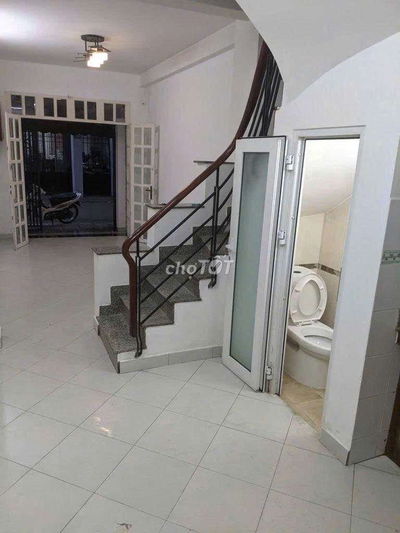 CHO THUÊ NHÀ TRẦN HƯNG ĐẠO P7 Q5 GẦN BỆNH VIỆN CHỈNH HÌNH