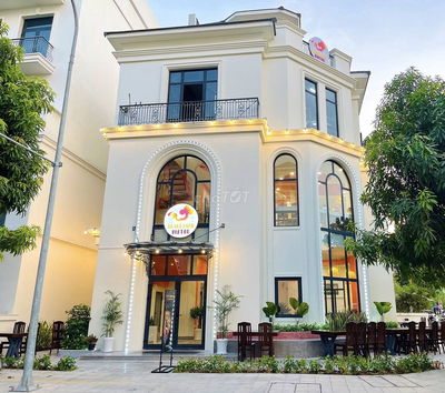 Nắm full giỏ hàng cho thuê nhà phố biệt thự Vinhomes Grand Park Quận 9