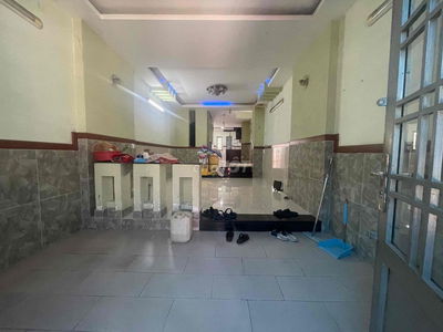 Nhà nguyên căn mặt tiền khu Cao Lỗ P4 Q8