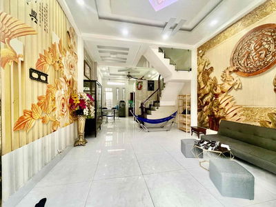 Nhà nguyên căn đẹp như mới 2 lầu hẻm 4m đường Tám Danh P4 Q8