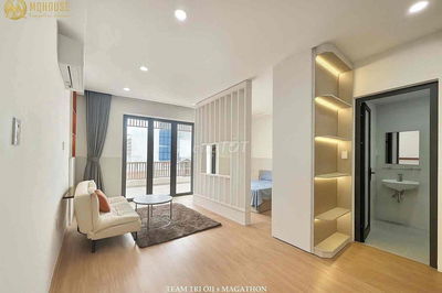 🏡 Căn Hộ Studio Ban Công Cực Rộng!!! Nội Thất Đầy Đủ - Khu Dân Trí Cao