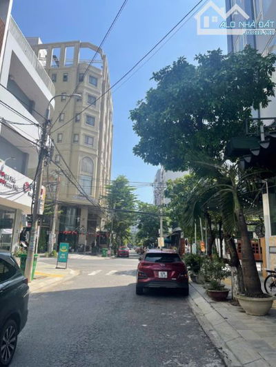 Siêu phẩm toà nhà căn hộ cao cấp VIP phố Biển Đà Nẵng