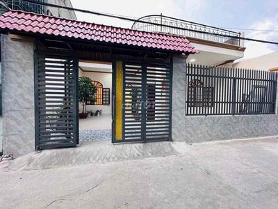 Nhà mái thái 100m2 xây dựng đất 150m2 Mỹ Phước 3 hoàn thiện full