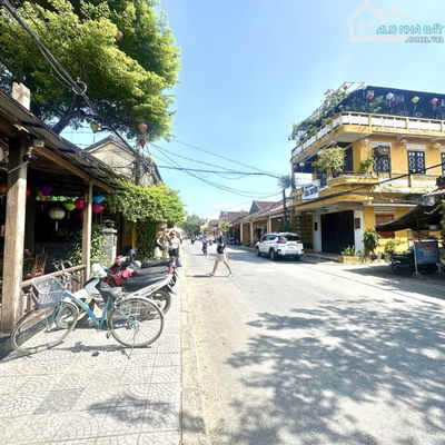 💎 DUY NHẤT – NHÀ MẶT TIỀN PHỐ CỔ HỘI AN, GÓC 2 MẶT TIỀN – KHÔNG CÓ CĂN THỨ 2 SO SÁNH