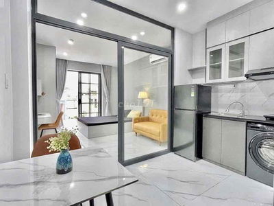 Cho Thuê Studio Tách Bếp Ban Công Thoáng Gần Nhà Thờ Tân Định Giá Rẻ
