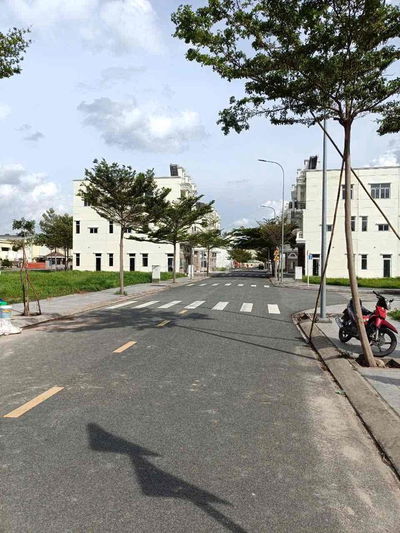 Nhận ký gửi đất nền kdc Icon Central. Chợ Thông Dụng. Đường DT743