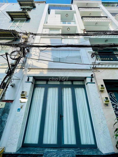 CHỈ 7 TỶ - 5 TẦNG BTCT NGAY TRẦN HƯNG ĐẠO Q5 - 3X14M - 200M SD