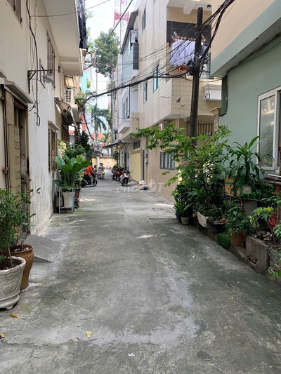 8.x TỶ - HXH THÔNG GẦN MẶT TIỀN – 4 TẦNG 52M² – GẦN NGUYỄN TRÃI Q.5