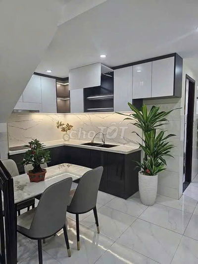 BÁN NHÀ GIÁ RẺ - TÂN PHÚ 40M2 - 1TR1L -Gần chợ Tân Hương ĐANG CHO THUÊ