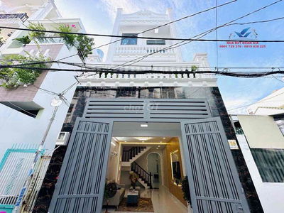 Nhà 4m x 14m 4 tầng hẻm 4m thông gần MT đường Hiệp Thành 45