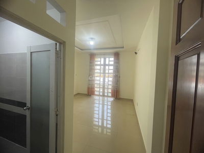 Cho thuê phòng 20m2 gần trường Đại học Luật TP.HCM