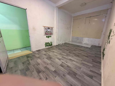 cho thuê phòng trọ 714 lạc long quân