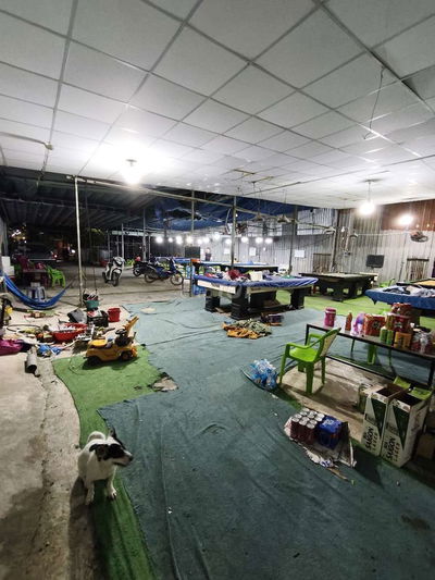 Cho thuê mb mở quán hoặc kho xưởng ngay ngã 3 gần chợ Đầu Mối