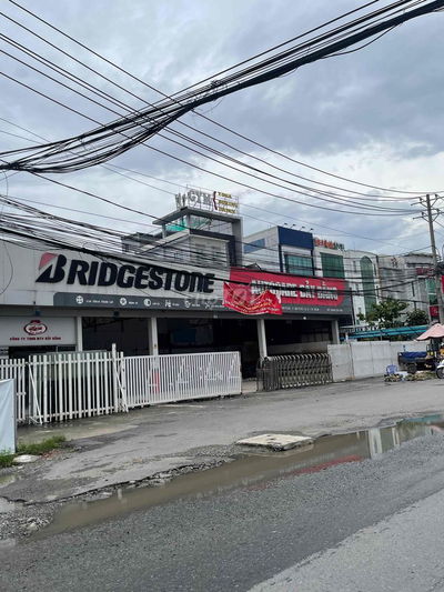 CHO THUÊ nhà MT 2000m² NGAY LOTTE QUẬN 7 25x20m, hầm, trệt, 150tr