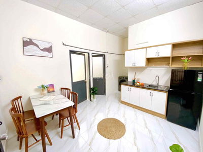 Căn hộ 2 Phòng ngủ mới Full Nội Thất ngay Tô Hiến Thành Quận 10