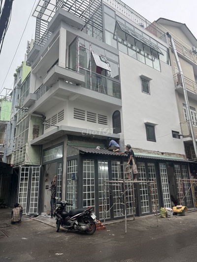 Cho thuê nhà số 2 đường 7 cư xá đô thành , bàn cờ Q3