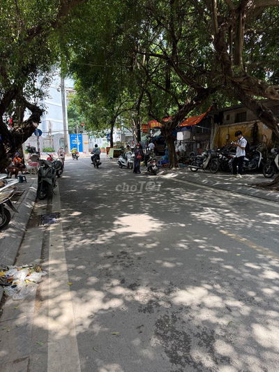 Bán nhà Phan kế bính, Mặt ngõ ô tô kinh doanh, khu dân trí cao, Lô góc